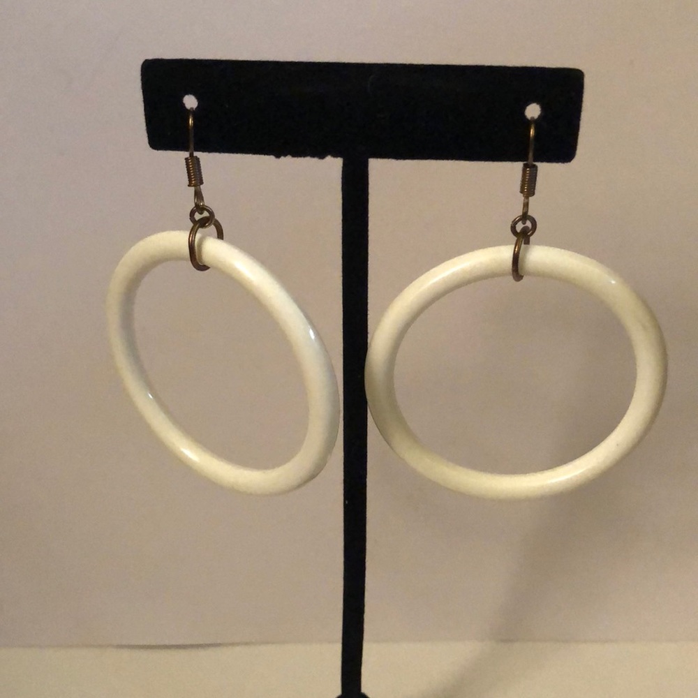 Vintage white hoop earrings